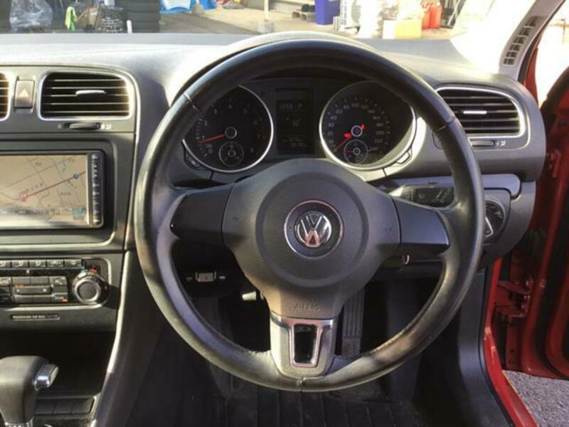 GOLF VARIANT