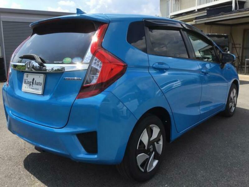 FIT HYBRID