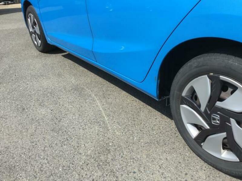 FIT HYBRID