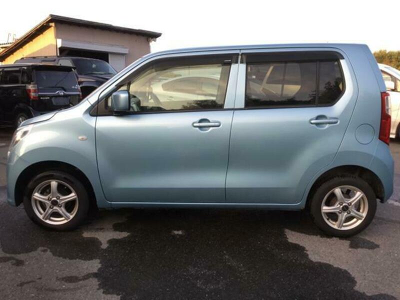 WAGON R