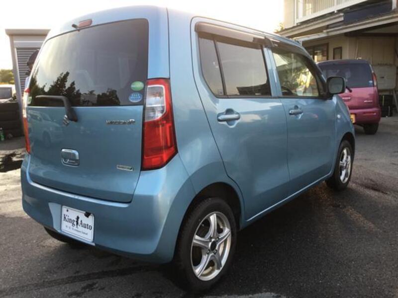 WAGON R