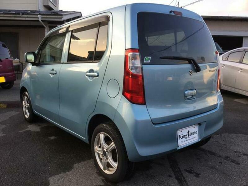WAGON R