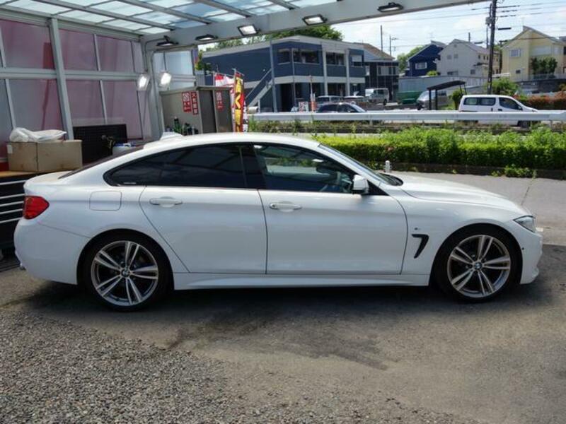 4 SERIES