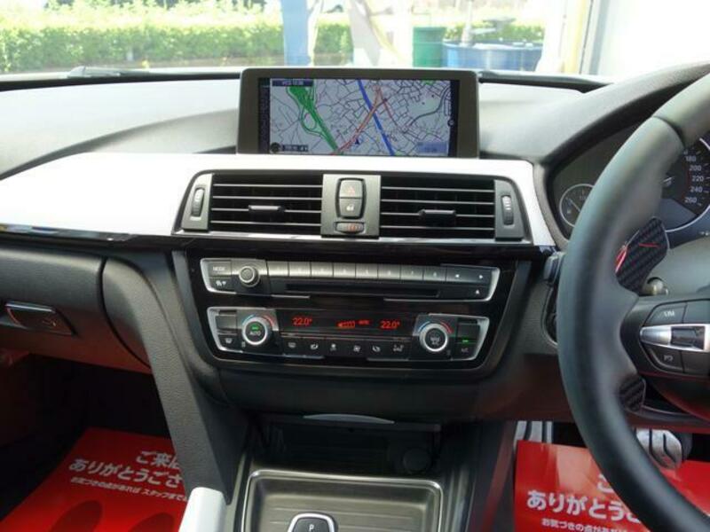 4 SERIES