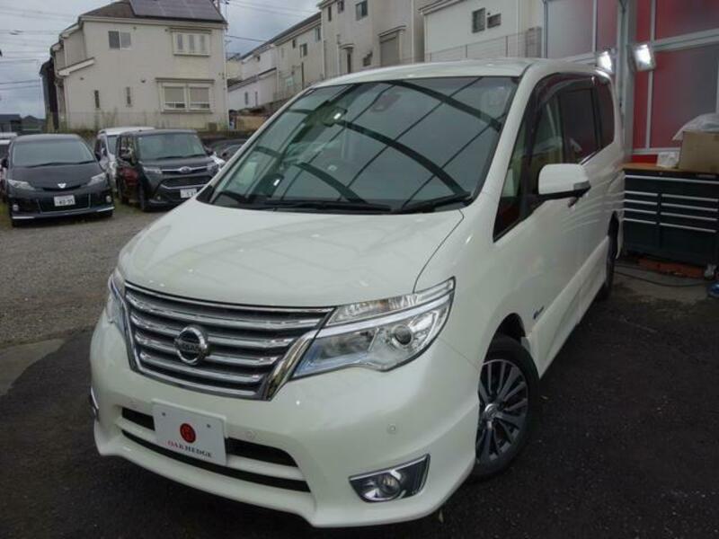 NISSAN SERENA