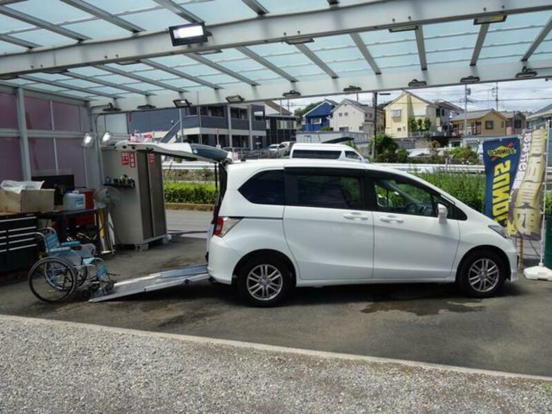 HONDA FREED