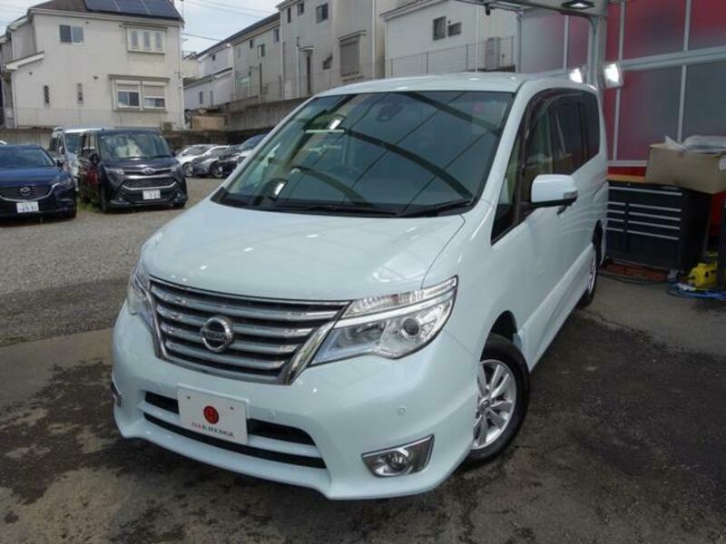 NISSAN SERENA
