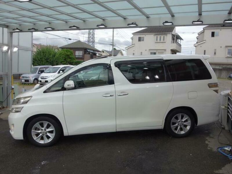 VELLFIRE