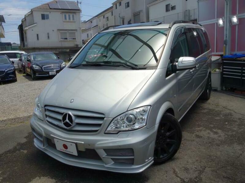 MERCEDES-BENZ V-CLASS