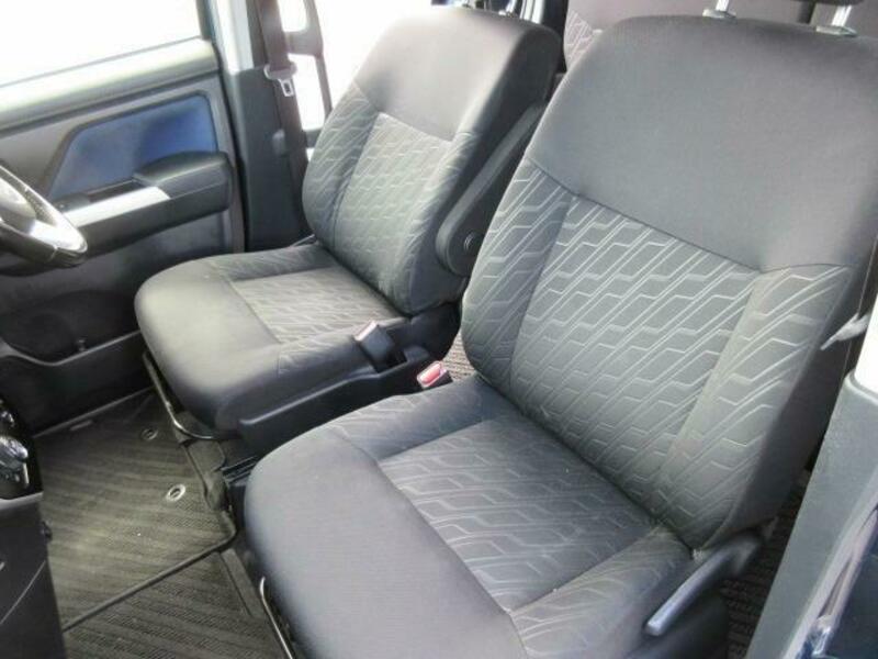 ROOMY