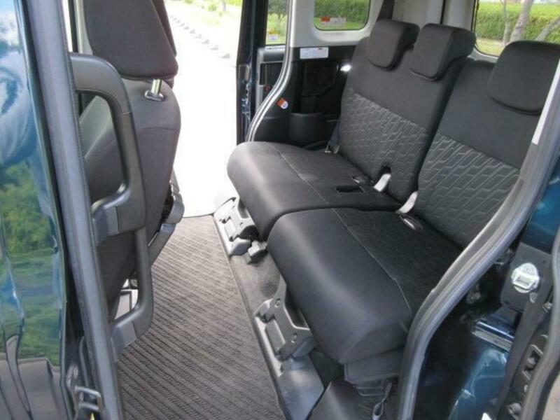 ROOMY