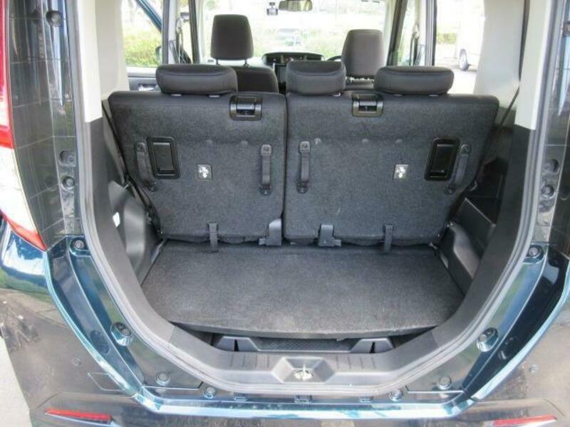 ROOMY