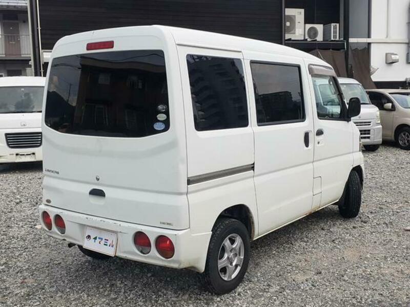 MINICAB VAN