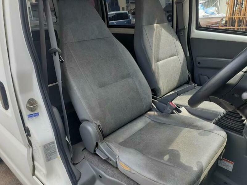 MINICAB VAN