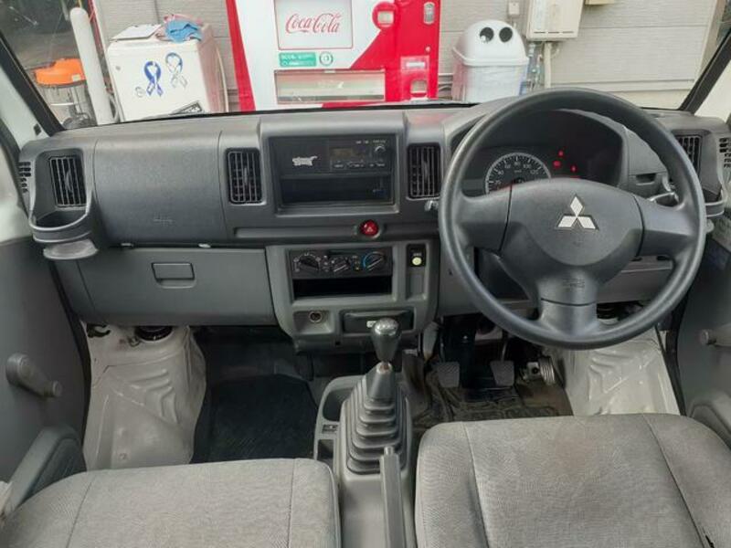 MINICAB VAN