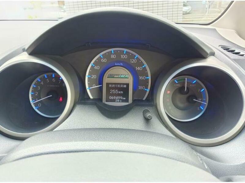 FIT HYBRID