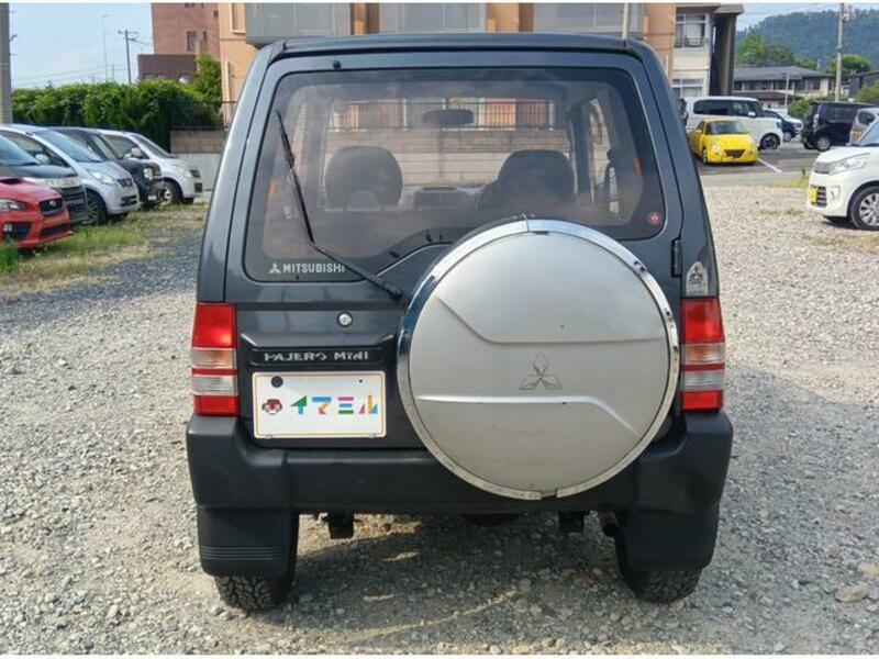 PAJERO MINI