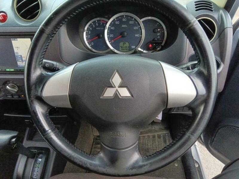 PAJERO MINI