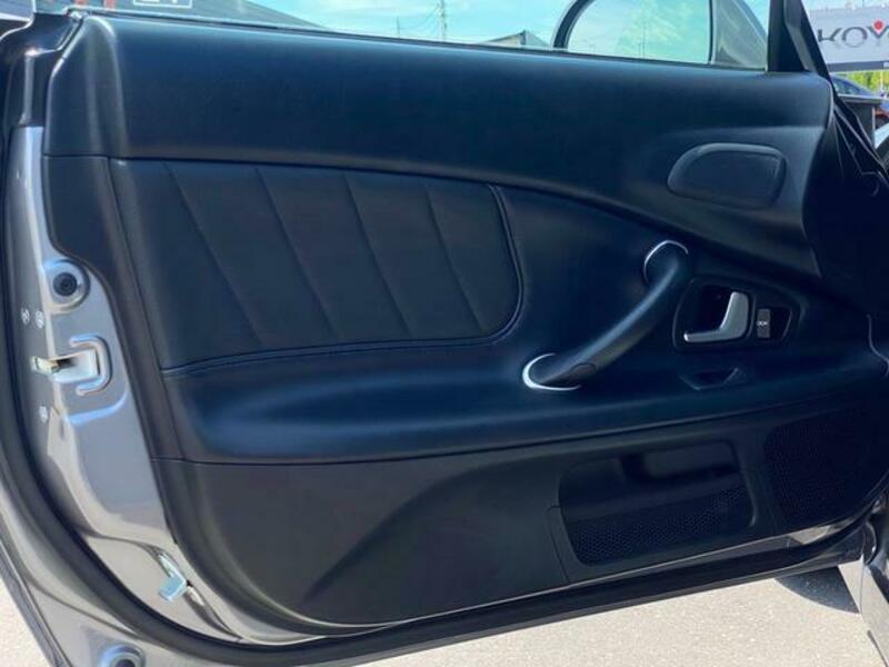 S2000