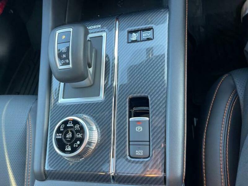 OUTLANDER PHEV