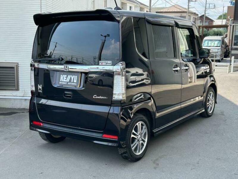 N BOX CUSTOM