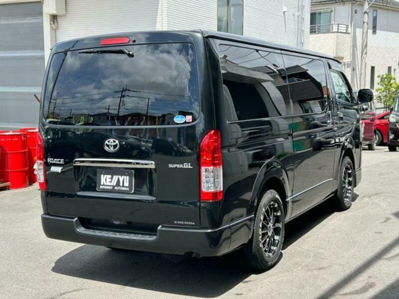 HIACE VAN