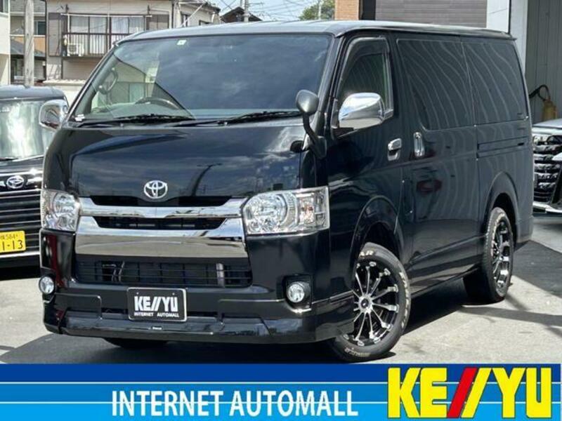 TOYOTA HIACE VAN