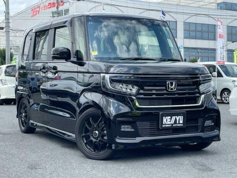 N BOX CUSTOM