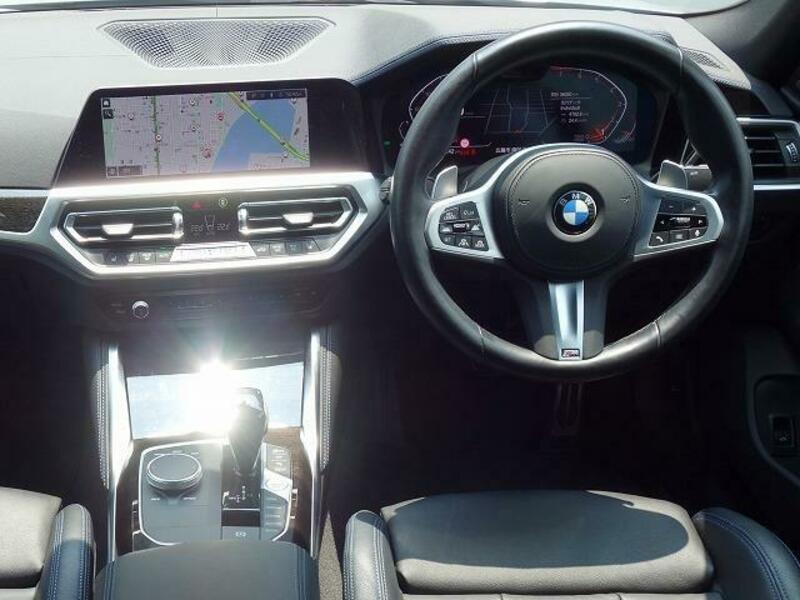 4 SERIES