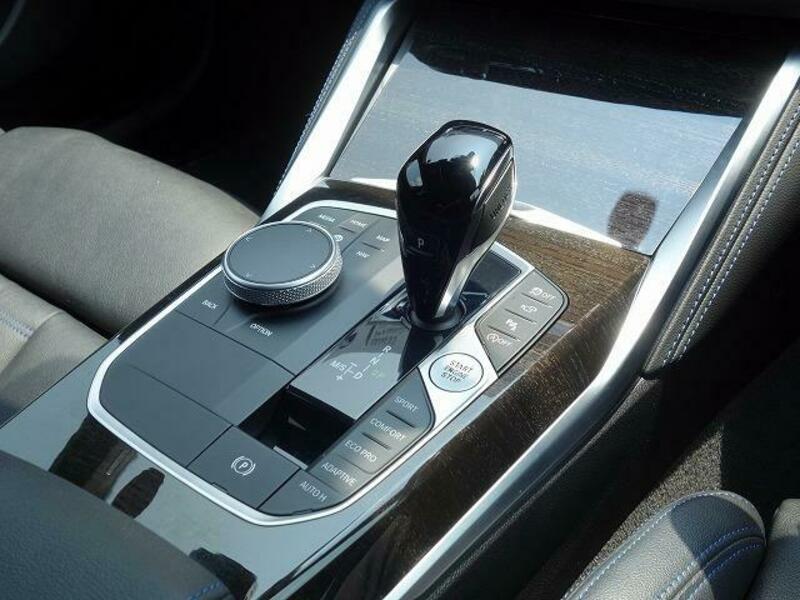 4 SERIES