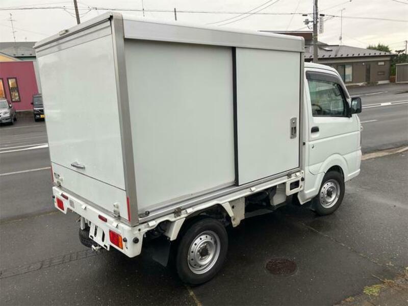CARRY TRUCK