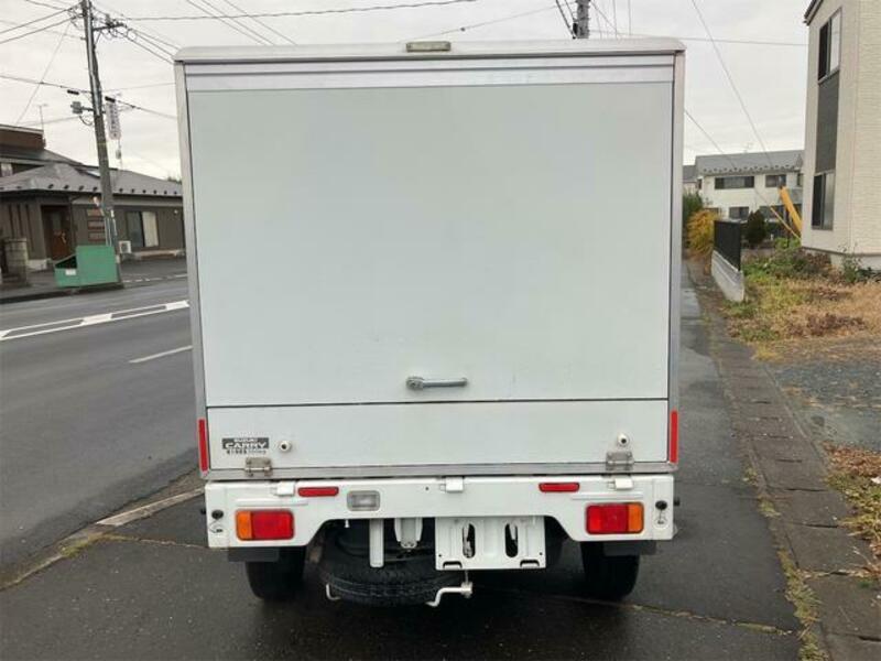 CARRY TRUCK