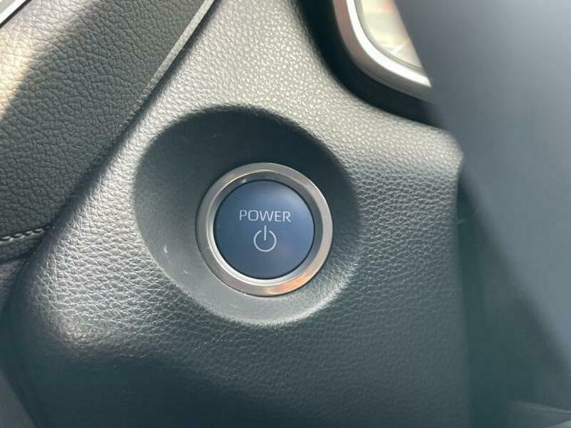 COROLLA CROSS
