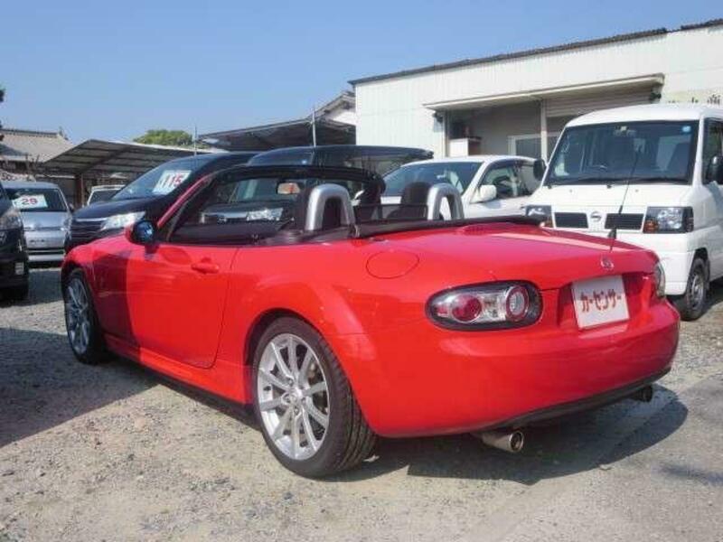 ROADSTER