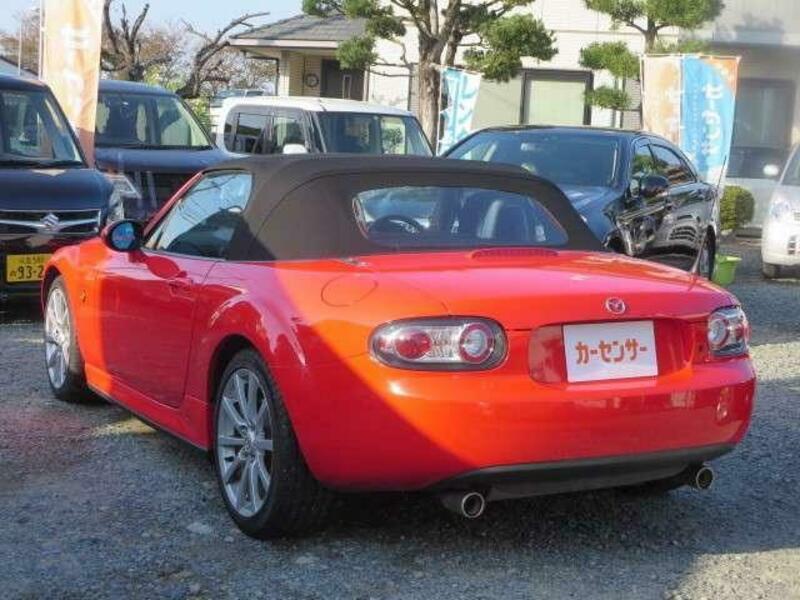 ROADSTER