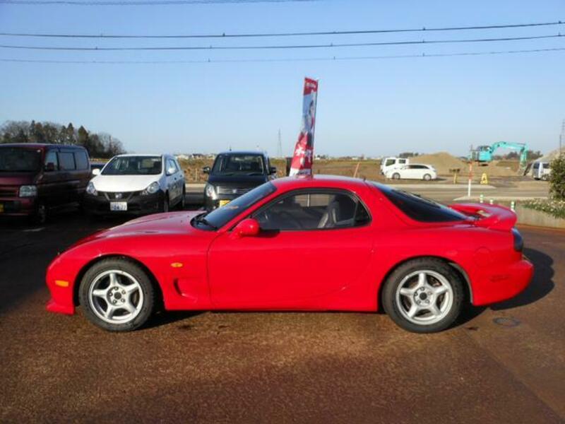 EFINI RX-7