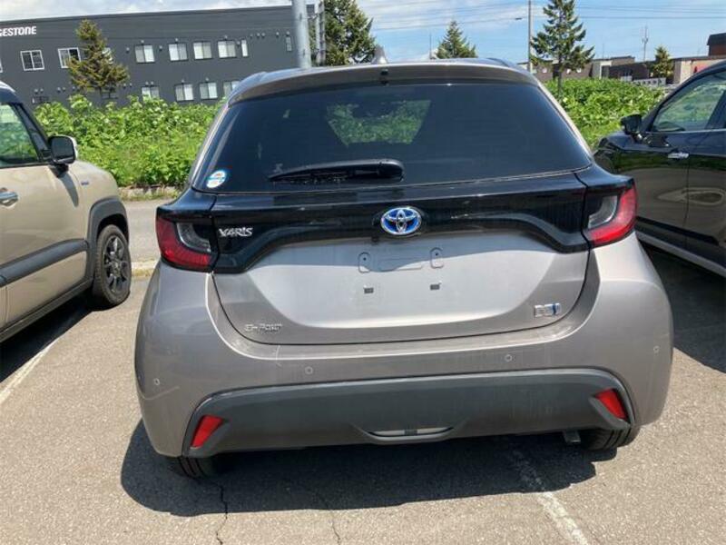 YARIS