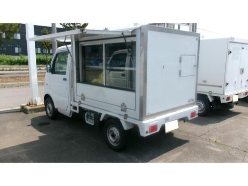 CARRY TRUCK