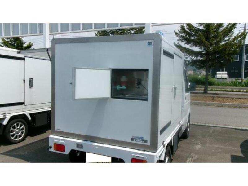 CARRY TRUCK