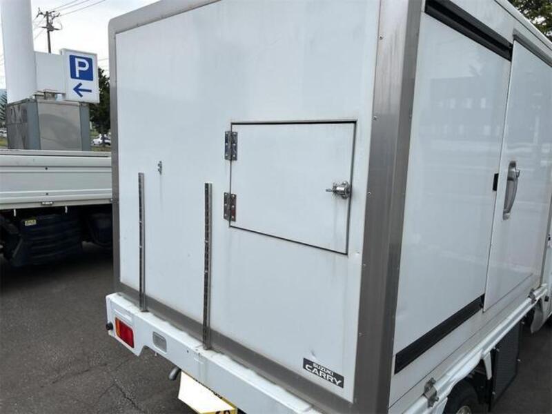 CARRY TRUCK