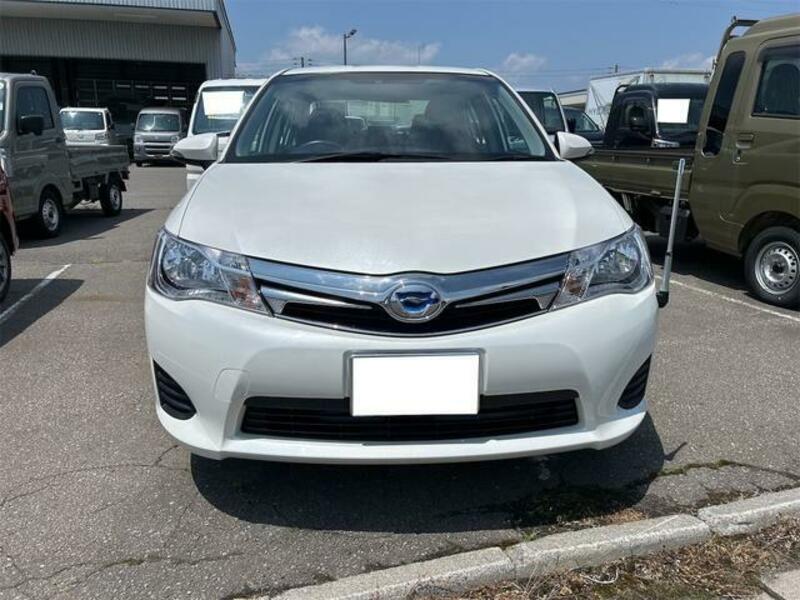 COROLLA AXIO