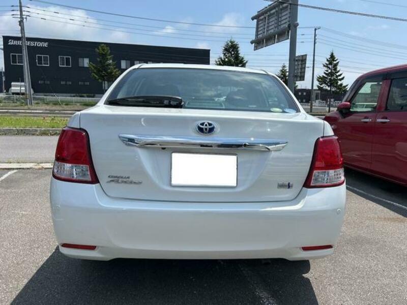 COROLLA AXIO