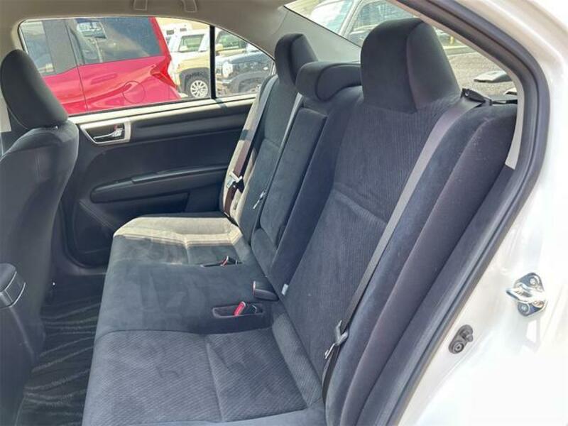 COROLLA AXIO