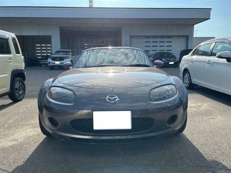ROADSTER