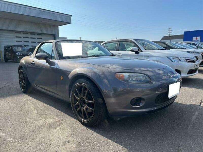 ROADSTER