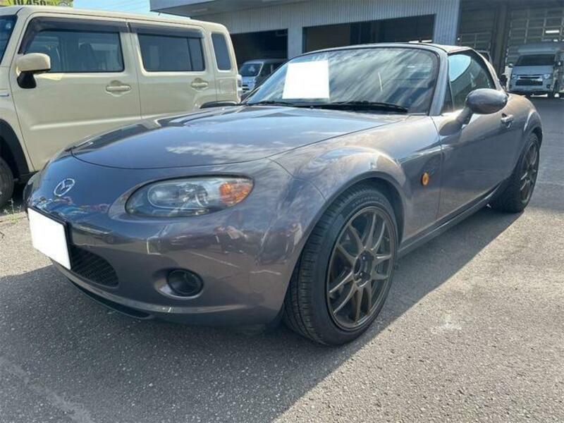 MAZDA ROADSTER