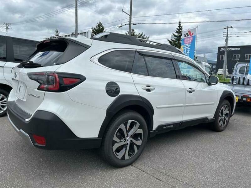LEGACY OUTBACK