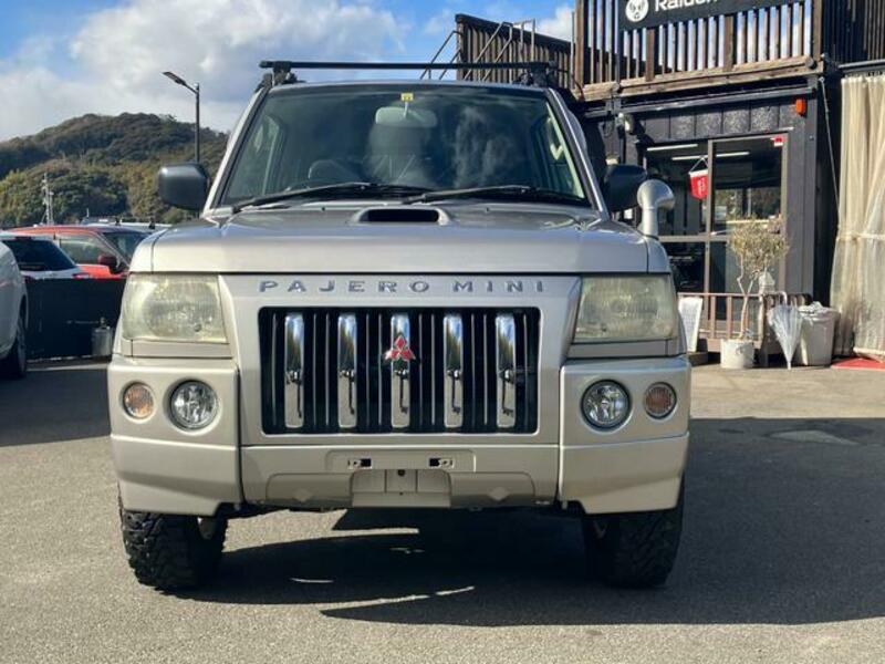 PAJERO MINI