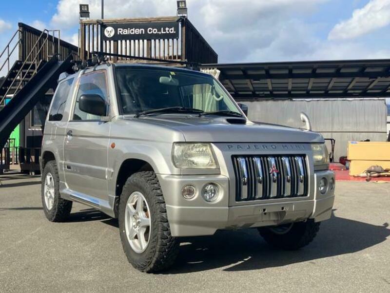 PAJERO MINI
