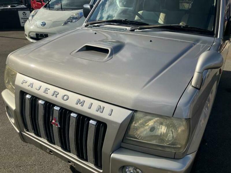 PAJERO MINI